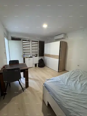 Kuća u Medulinu, centar, 2 etaže i 2 dijela - 7