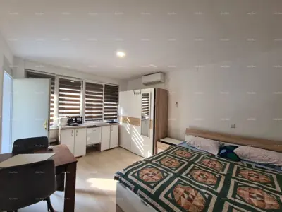 Kuća u Medulinu, centar, 2 etaže i 2 dijela - 17