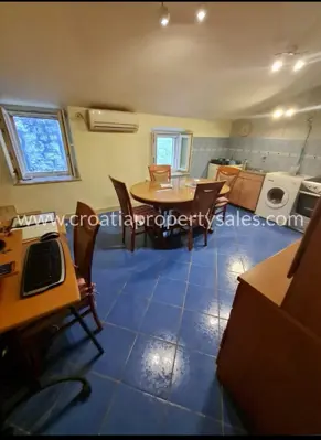 Apartment 96 m², Split - Diocletian's Palace, attractive location - 10