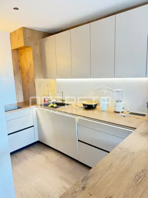 Stan 52 m², Sveta Klara - 3 sobe, lođa i lift - 7