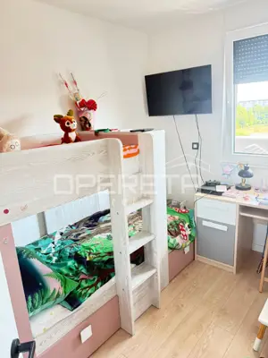Stan 52 m², Sveta Klara - 3 sobe, lođa i lift - 6