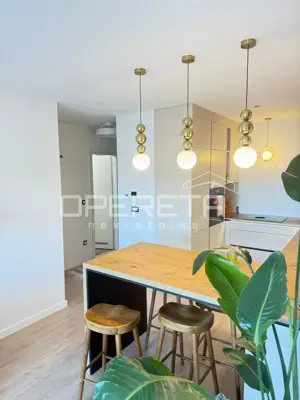 Stan 52 m², Sveta Klara - 3 sobe, lođa i lift - 5
