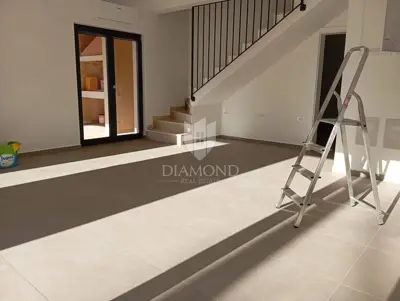 Kuća 155 m² u Svetvinčentu, bazen i okućnica - 3