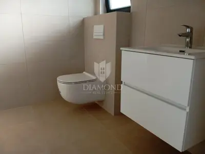 Kuća 155 m² u Svetvinčentu, bazen i okućnica - 9