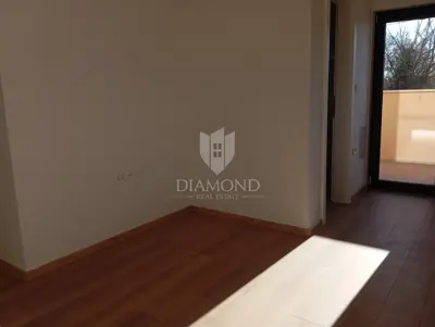 Kuća 155 m² u Svetvinčentu, bazen i okućnica - 12