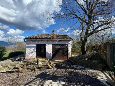 Kuća 63 m², Labin - mirna lokacija i okućnica 1.200 m² - 2