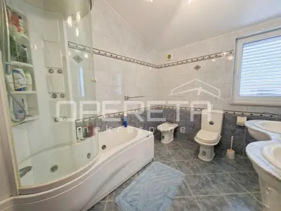 Kuća 835 m², Zablaće kraj Šibenika, 2. red od mora - 17