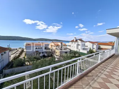 Kuća 835 m², Zablaće kraj Šibenika, 2. red od mora - 10