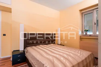Apartment 100 m², Pantovčak, terrace 40 m² and greenery - 6