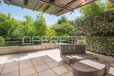 Apartment 100 m², Pantovčak, terrace 40 m² and greenery - 9