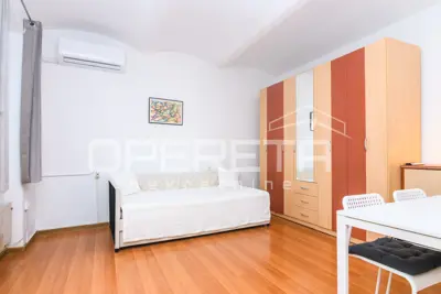Stan 25 m², Jurišićeva, Gornji Grad - Medveščak, namješten - 2