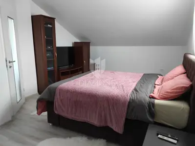 Stone house 131 m², Valtura - sea view - 16