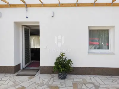 Stone house 131 m², Valtura - sea view - 3