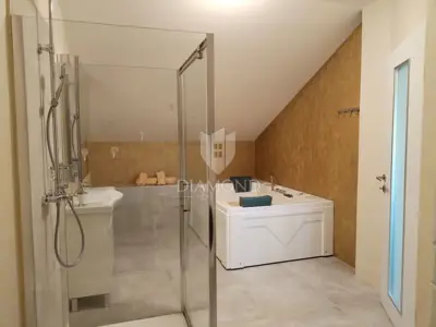 Stone house 131 m², Valtura - sea view - 17