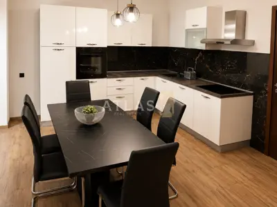 Kostrena | 2s + balkon - režije uključene u cijenu - 8