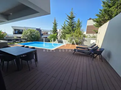 Villas 700 m², Novalja - 5* complex and private pools - 2