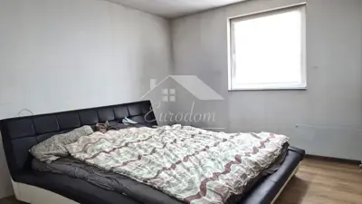 Kuća 222 m², Ciglenica Zagorska - dvije stambene jedinice - 5