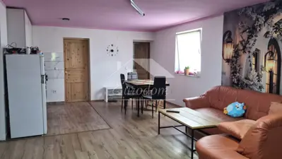 Kuća 222 m², Ciglenica Zagorska - dvije stambene jedinice