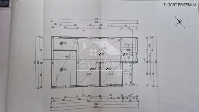 Kuća 222 m², Ciglenica Zagorska - dvije stambene jedinice - 13