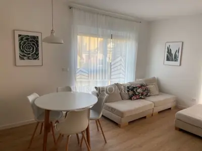 Stan 45 m², Retkovec - novogradnja i parkirno mjesto