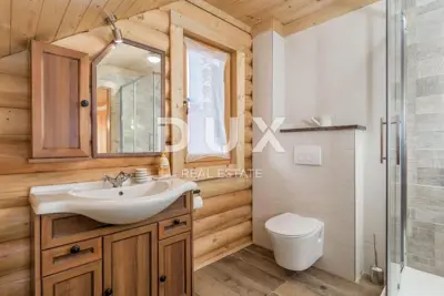 Haus 251 m², Brod na Kupi - Berghaus mit Jacuzzi - 11