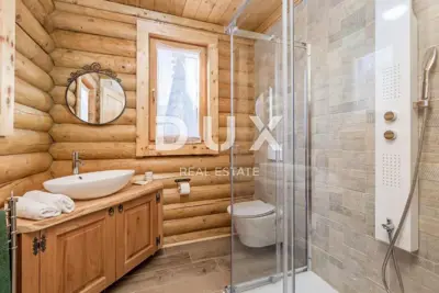 Haus 251 m², Brod na Kupi - Berghaus mit Jacuzzi - 12
