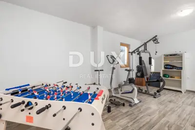 Haus 251 m², Brod na Kupi - Berghaus mit Jacuzzi - 18
