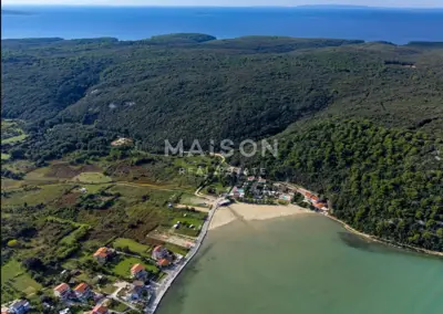 Building plot 1,000 m², Kampor na Rabu, near the beach - 2