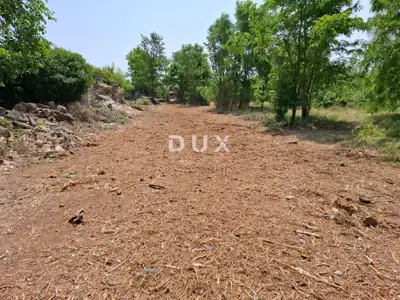 Building plot, Bale - 3 stone houses and investment potential - 3