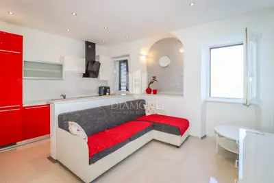 Apartment 55 m², Rovinj center - first row to the sea - 3