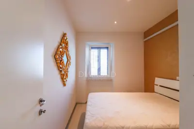Apartment 55 m², Rovinj center - first row to the sea - 9