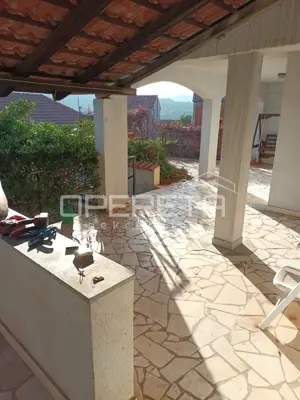 Haus 226 m², Kaprije - 100 m zum Meer und Garten - 10