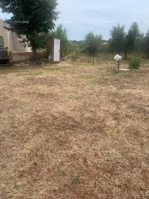 Građevinsko zemljište 2.470 m², Brtonigla - uz glavnu prometnicu - 3