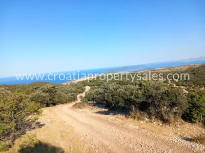 Landwirtschaftsfläche 70.750 m², Insel Brač, Zufahrt mit Fahrzeugen - 6