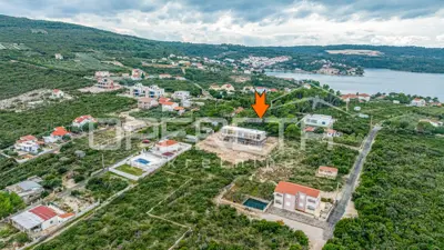 Građevinsko zemljište 721 m², Nečujam - 150 m od mora - 3