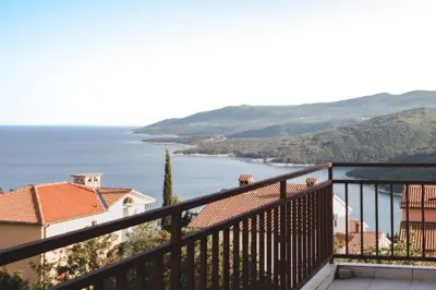 Stan 43,67 m², Rabac - pogled na more i dvije terase - 2