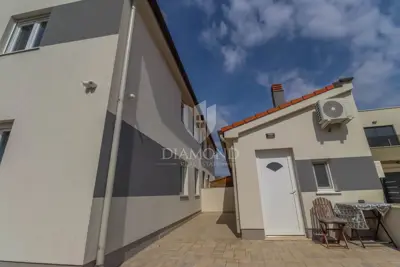 Stan u Šišanu, prizemlje duplex kuće i 3 spavaće sobe - 4