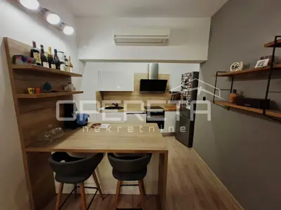 Kuća 332 m², Kaštel Sućurac - blizina sadržaja - 2