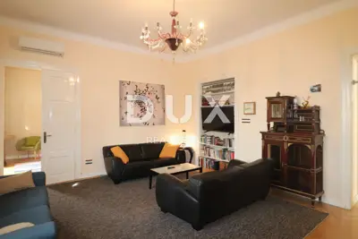 RIJEKA, CENTAR - Herrschaftliche 2 Zimmer-Wohnung mit Wohnzimmer, komplett eingerichtet - 8
