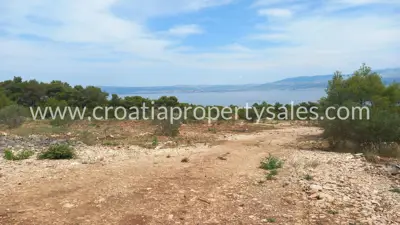 Zemljište, Brač, 12 540 m², 137 000 € - 4