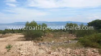 Zemljište, Brač, 12 540 m², 137 000 € - 5