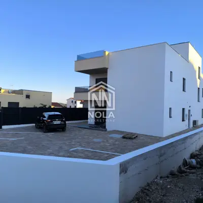 VODICE - S4 Beautiful apartment 100 m² in an excellent location