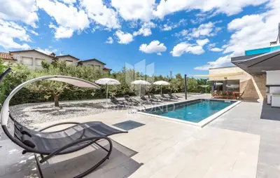 Poreč, modern house with a pool in a desirable location - 3