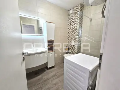 Wohnung 77 m², Podstrana - 4 Zimmer, Loggia und Parkplatz - 14
