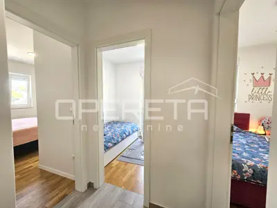 Wohnung 77 m², Podstrana - 4 Zimmer, Loggia und Parkplatz - 17