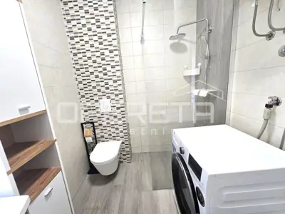Wohnung 77 m², Podstrana - 4 Zimmer, Loggia und Parkplatz - 16