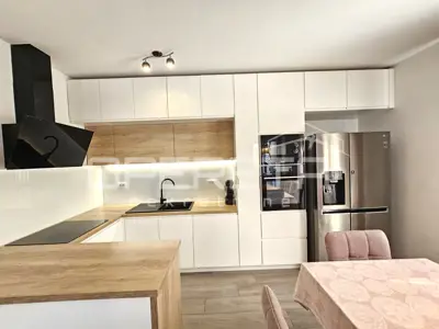 Wohnung 77 m², Podstrana - 4 Zimmer, Loggia und Parkplatz - 6