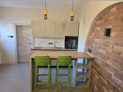SRDOČI, garsonijera za najam 35 m² | 550 EURA ( uključene režije)