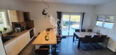 Haus zum Kauf in Tisno, 127 m² - 13