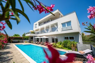 Vila 330 m², Medulin - bazen i pogled na more - 4